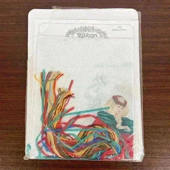 1994 Dimensions Needlepoint Ribbon Embroidery Angel Of Peace #1441 Christmas - Picture 7 of 11